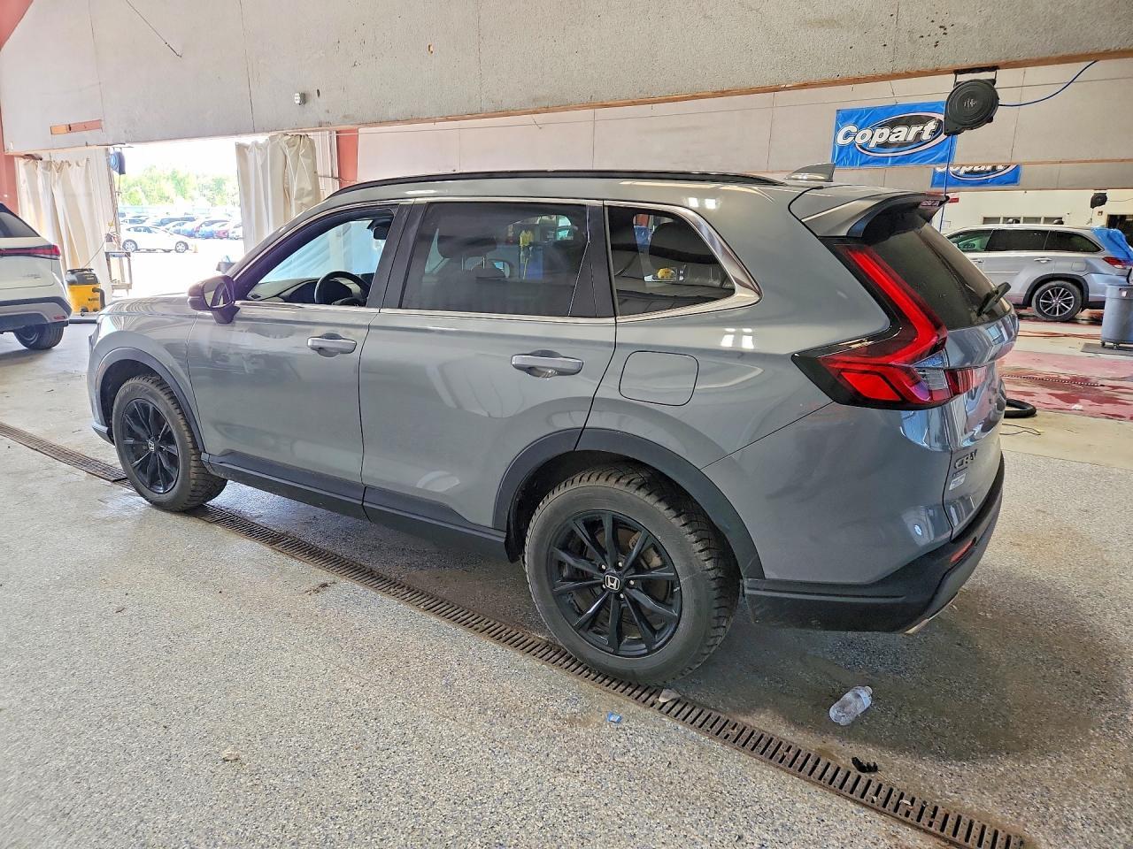 2023 Honda Cr-V Sport - Image 2