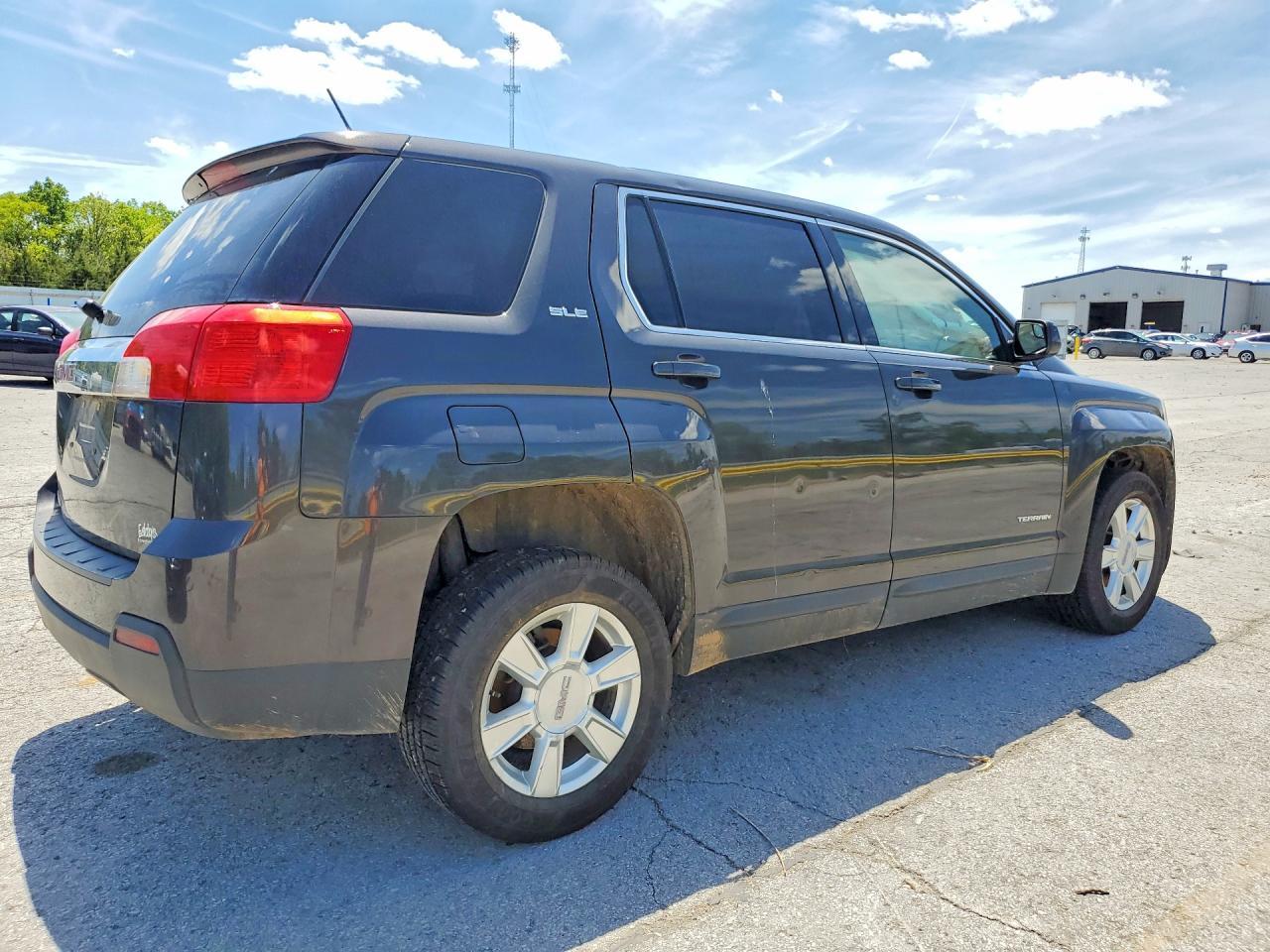 2013 GMC Terrain Sle - Image 3