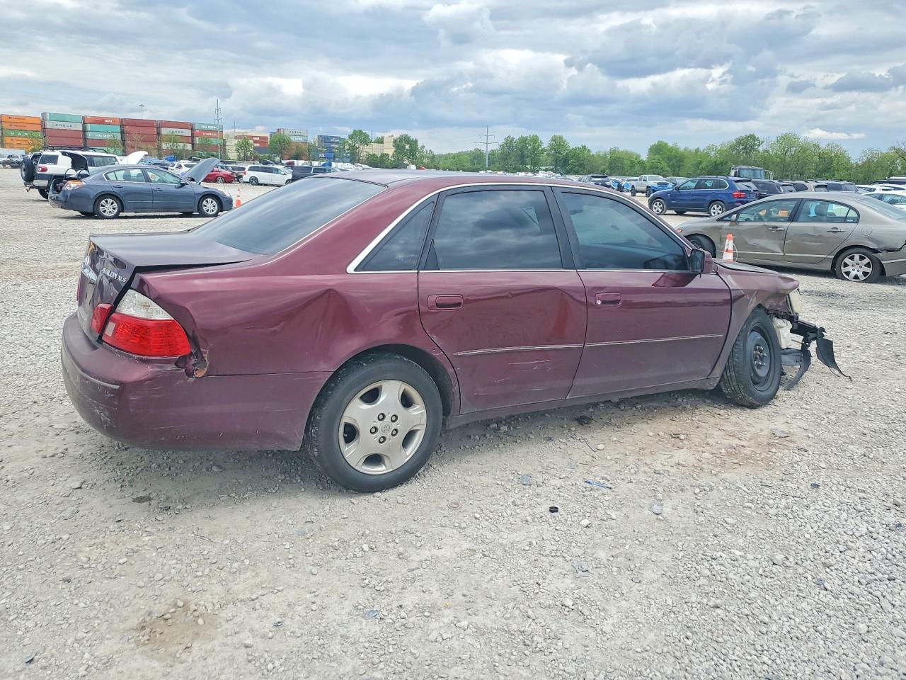 2004 Toyota Avalon Xls - Image 3