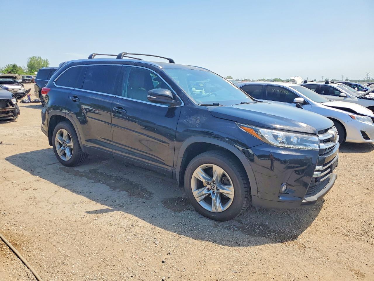 2019 Toyota Highlander Limited - Фото 4