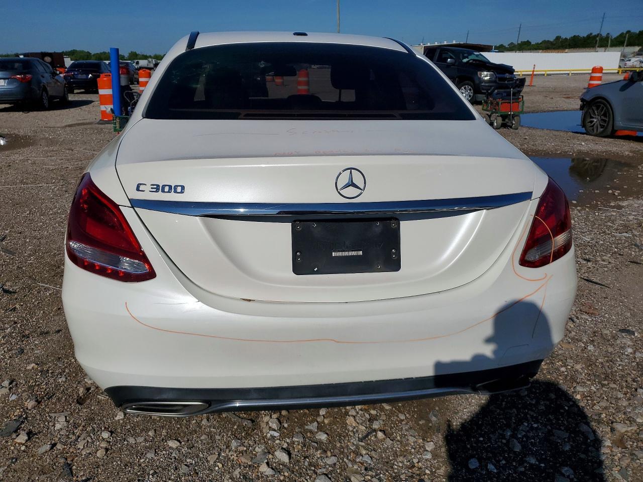 2017 Mercedes-Benz C 300 - Image 6