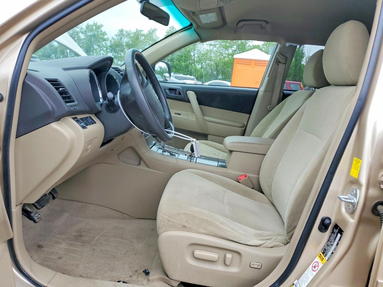 2010 Toyota Highlander Base - Фото 7