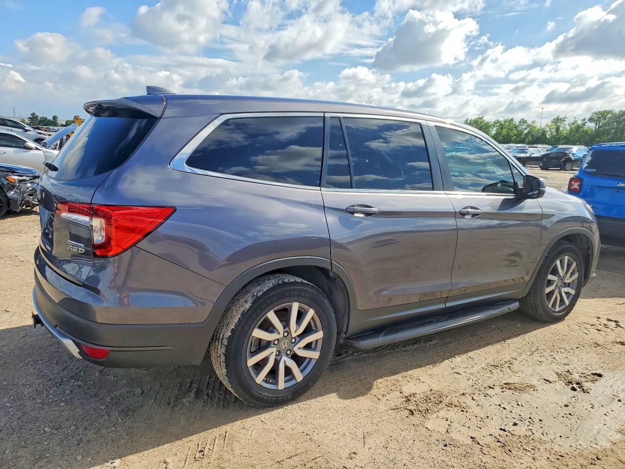 2021 Honda Pilot Exl - Image 3