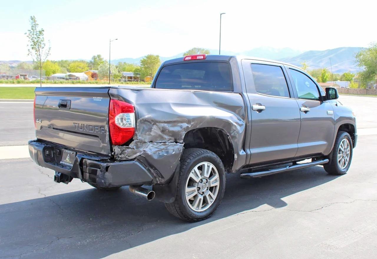 2015 Toyota Tundra Platinum - Фото 3