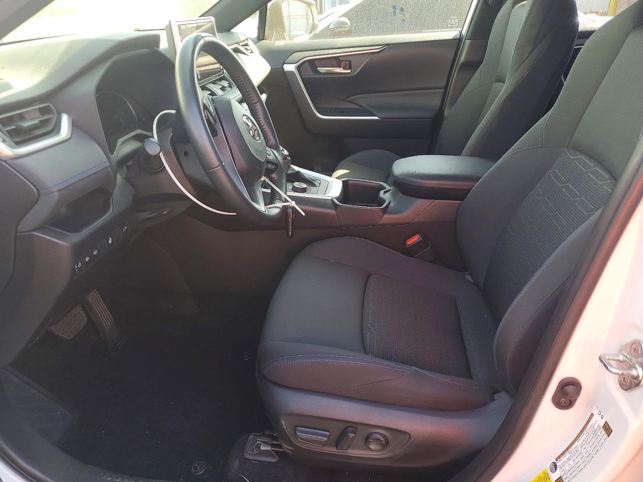 2023 Toyota Rav4 Se - Фото 7
