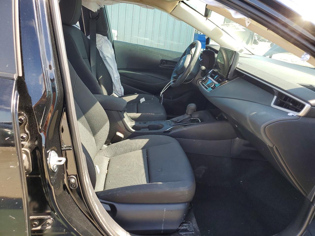 2024 Toyota Corolla Le - Image 7