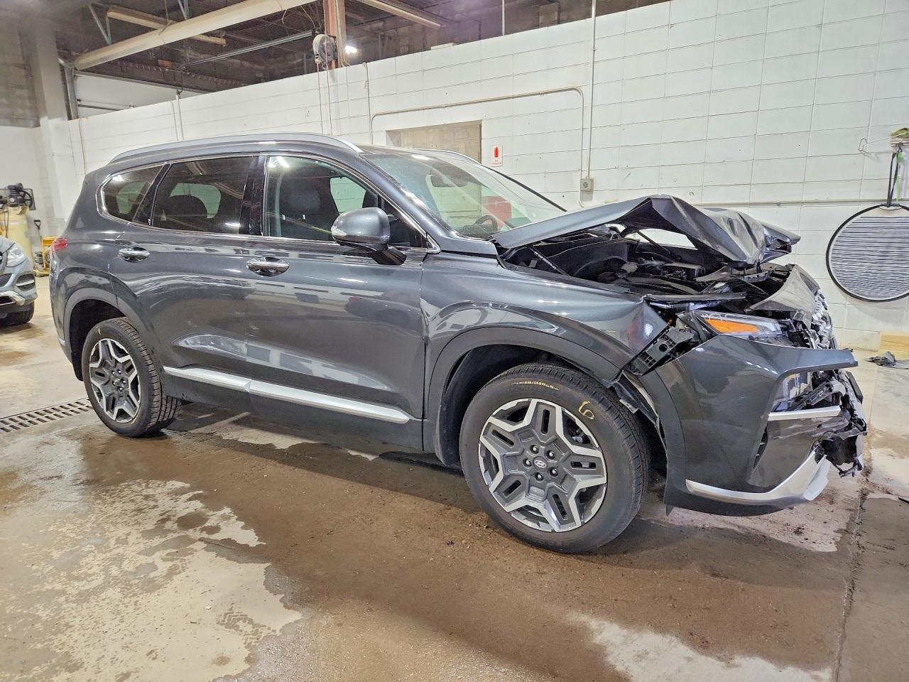 2023 Hyundai Santa Fe Limited - Image 4