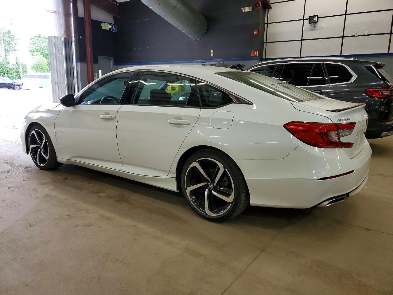 2022 Honda Accord Sport - Image 2