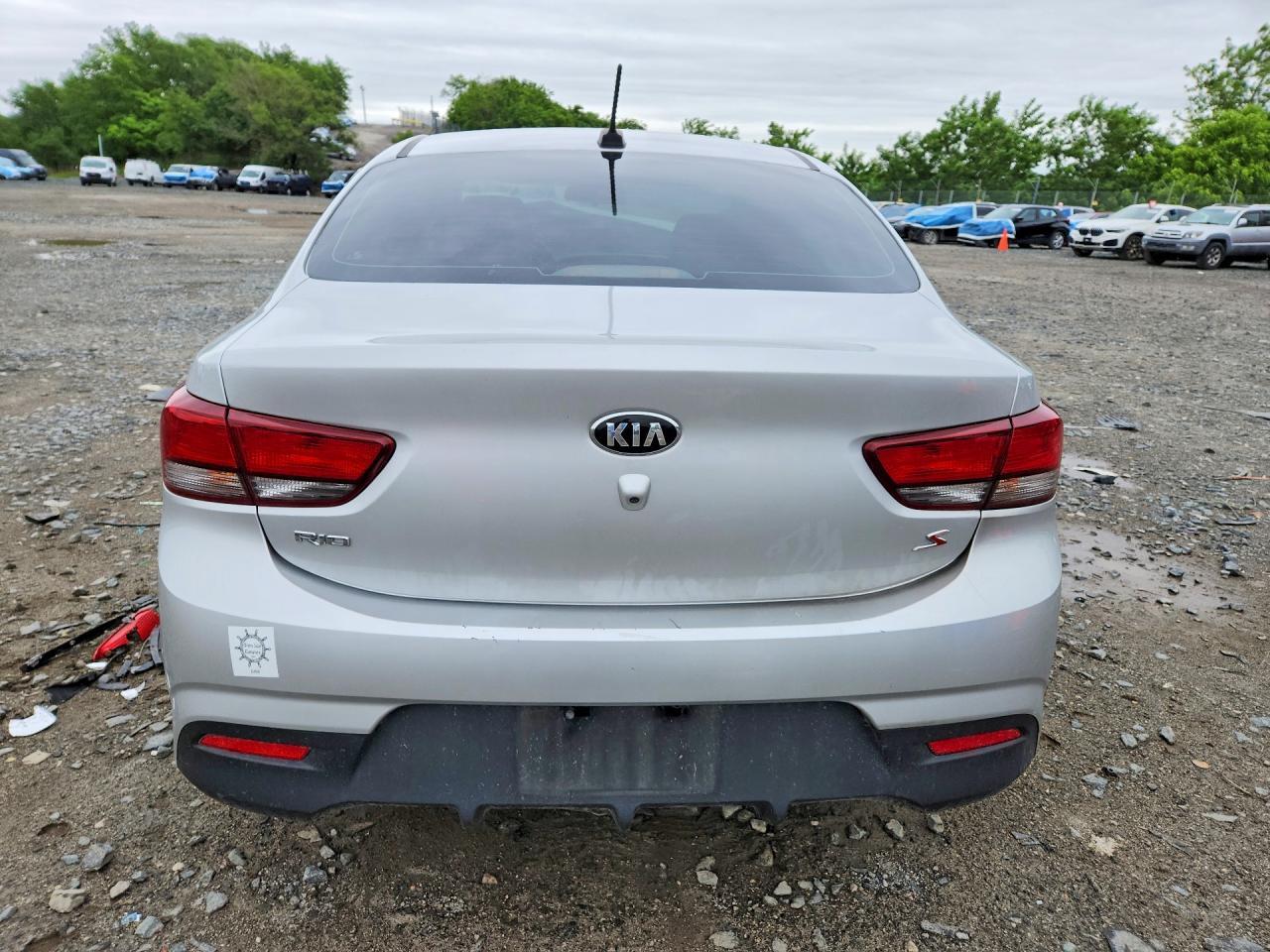 2018 Kia Rio S - Фото 6