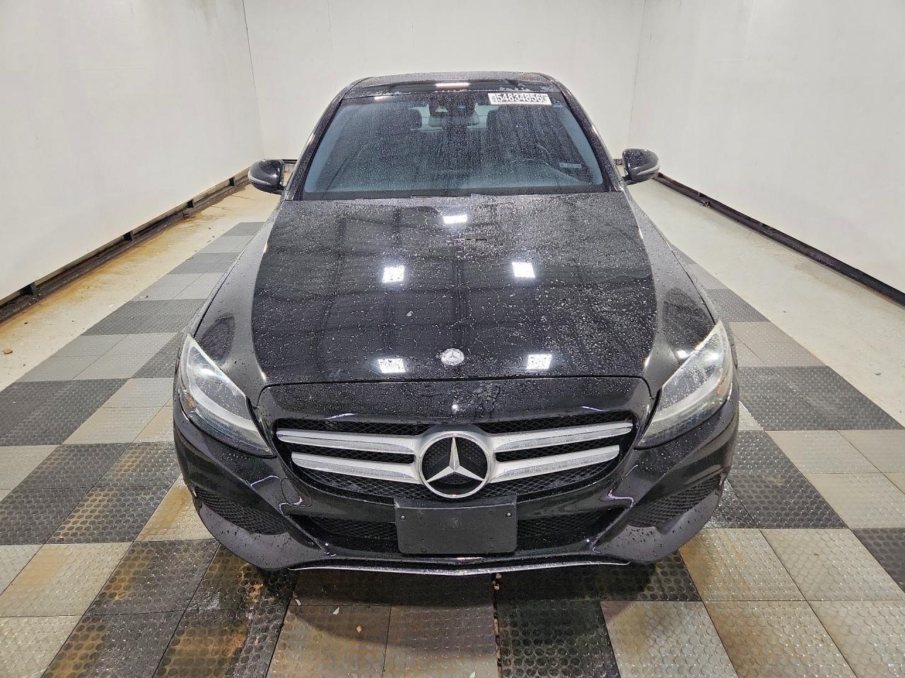 2017 Mercedes-Benz C 300 4Matic - Фото 5