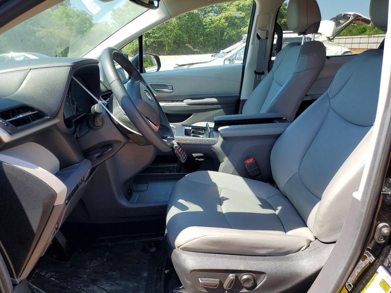 2024 Toyota Sienna Xle - Фото 7