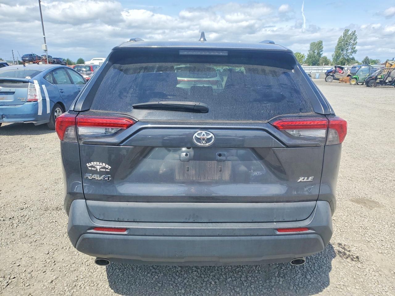2021 Toyota Rav4 Xle - Фото 6
