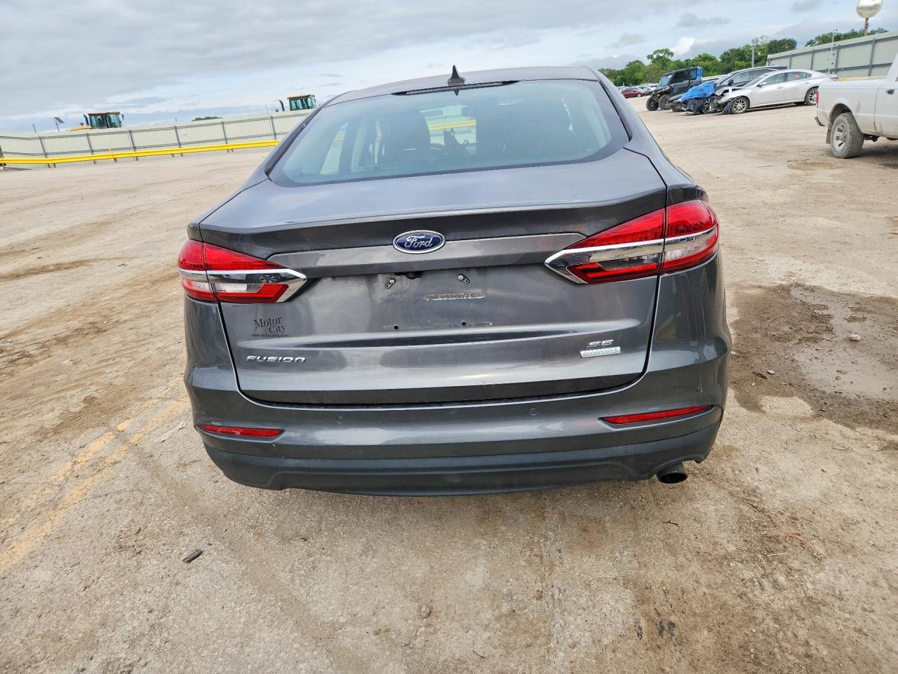 2019 Ford Fusion Se - Фото 6