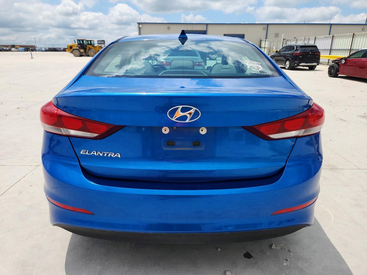 2018 Hyundai Elantra Sel - Фото 6