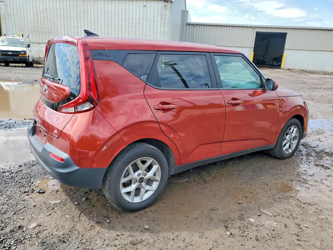 2021 Kia Soul S - Фото 3
