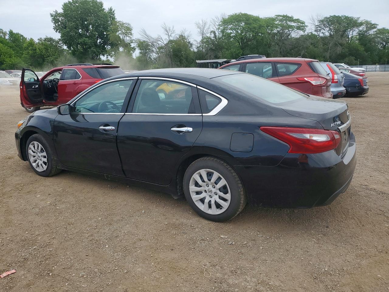 2018 Nissan Altima 2.5 S - Фото 2
