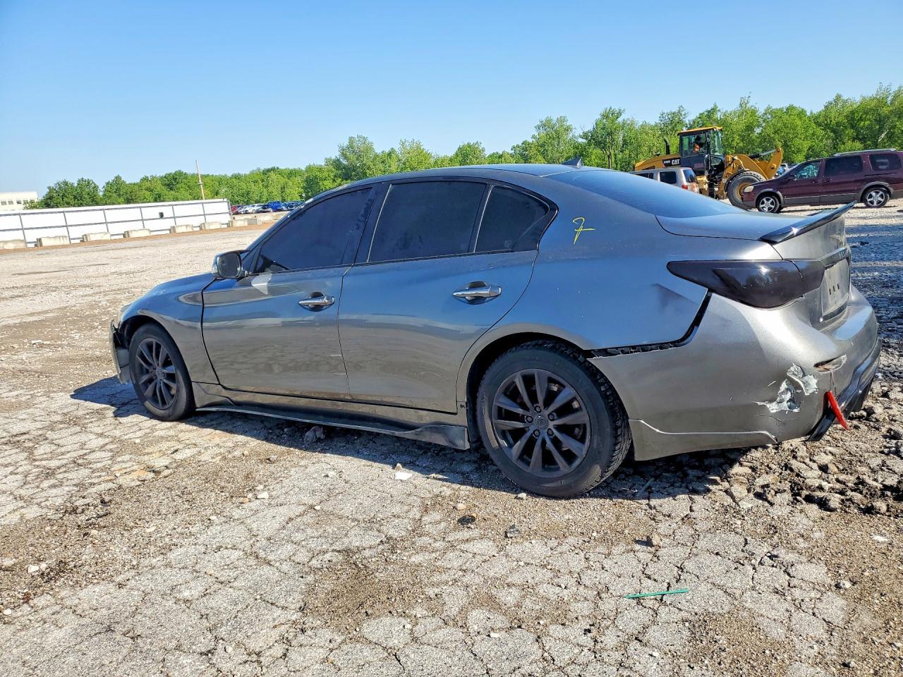2015 Infiniti Q50 Base - Image 2