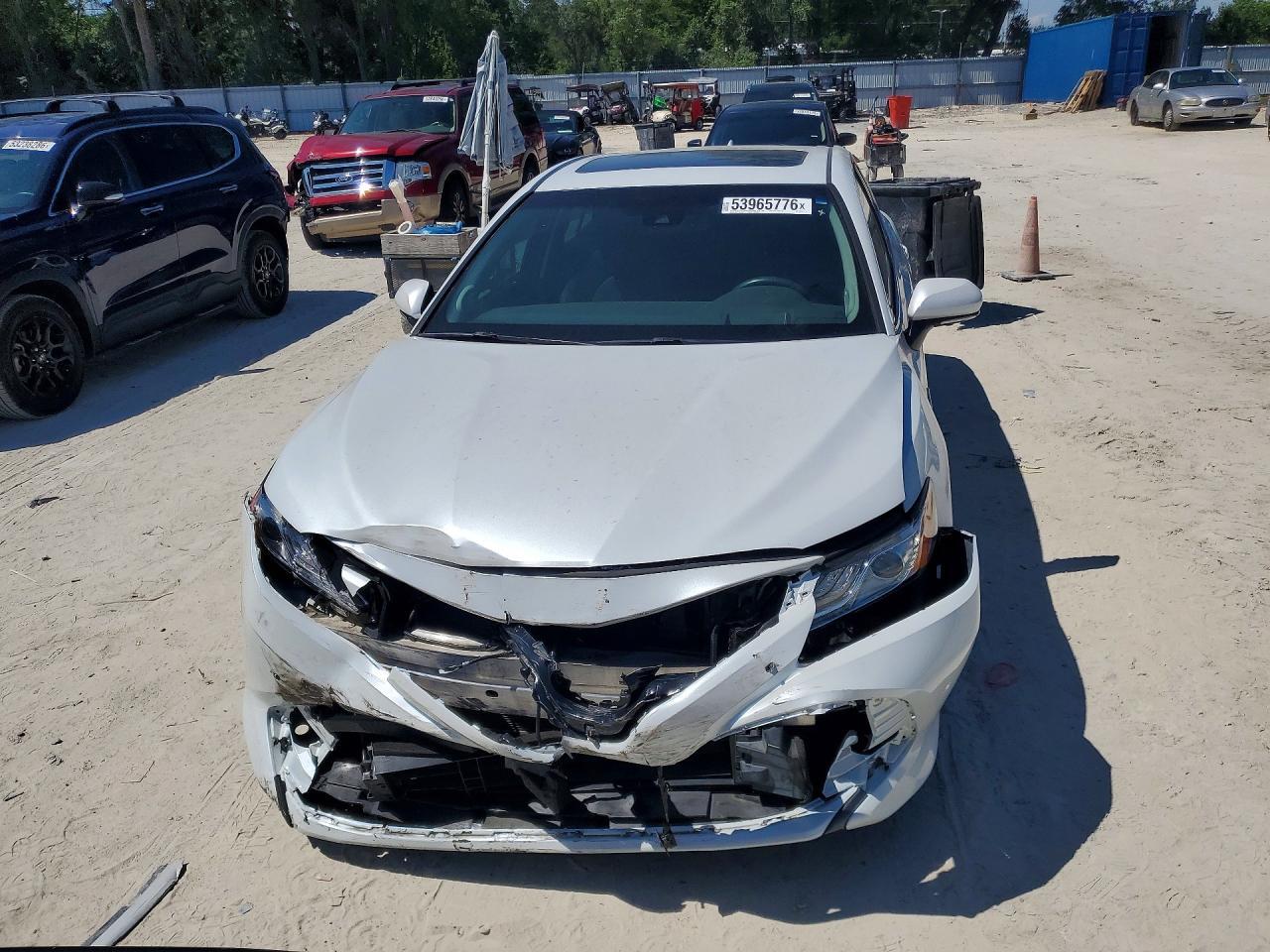 2018 Toyota Camry Hybrid Xle - Фото 5