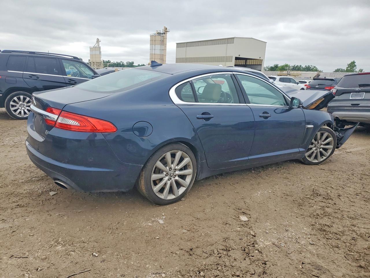 2013 Jaguar Xf Xf - Фото 3
