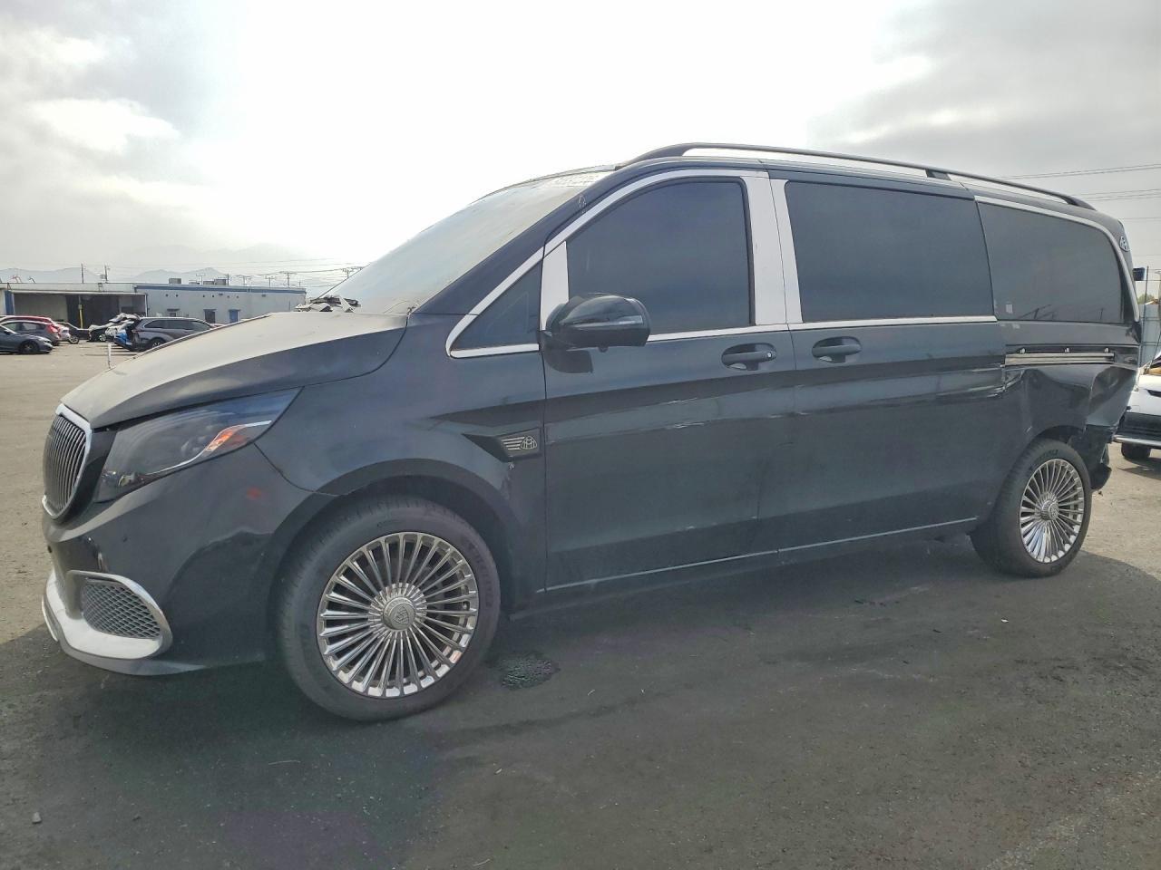 2023 Mercedes-Benz Metris