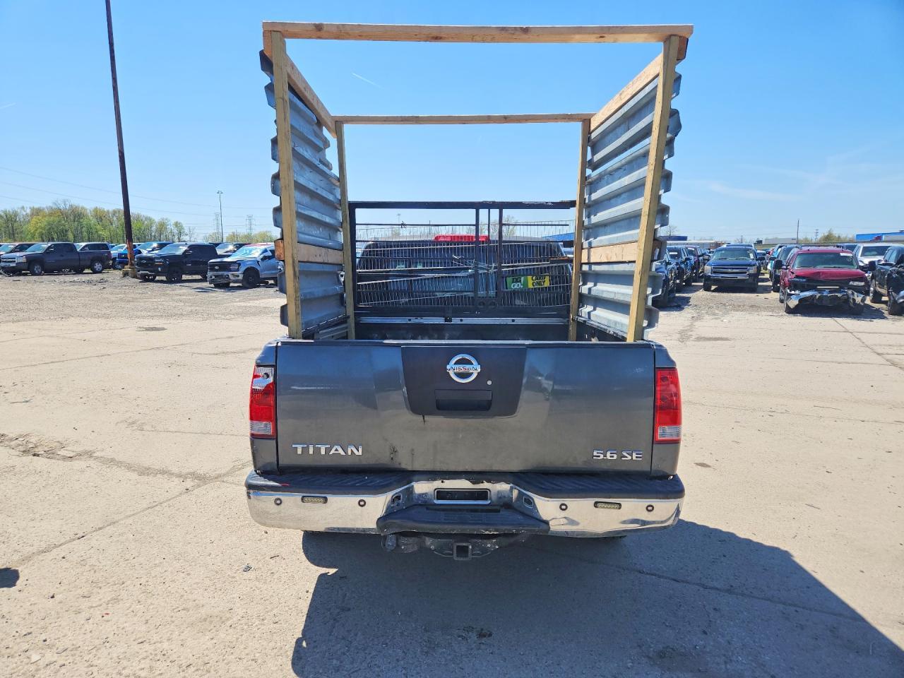 2007 Nissan Titan Xe - Image 6