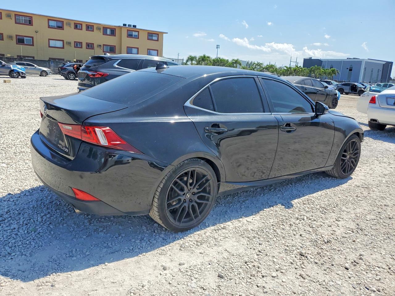 2015 Lexus Is 250 - Фото 3