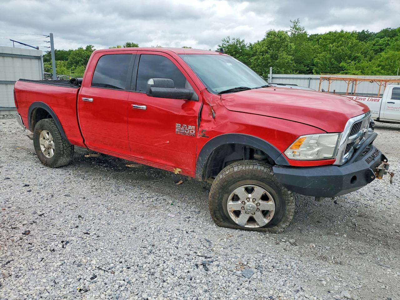 2015 Ram 2500 Slt - Image 4