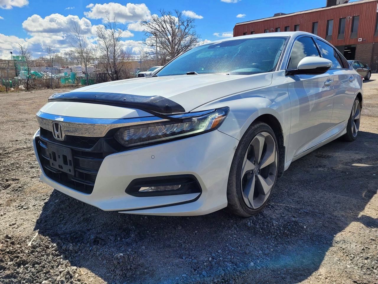 2018 Honda Accord Touring - Фото 2
