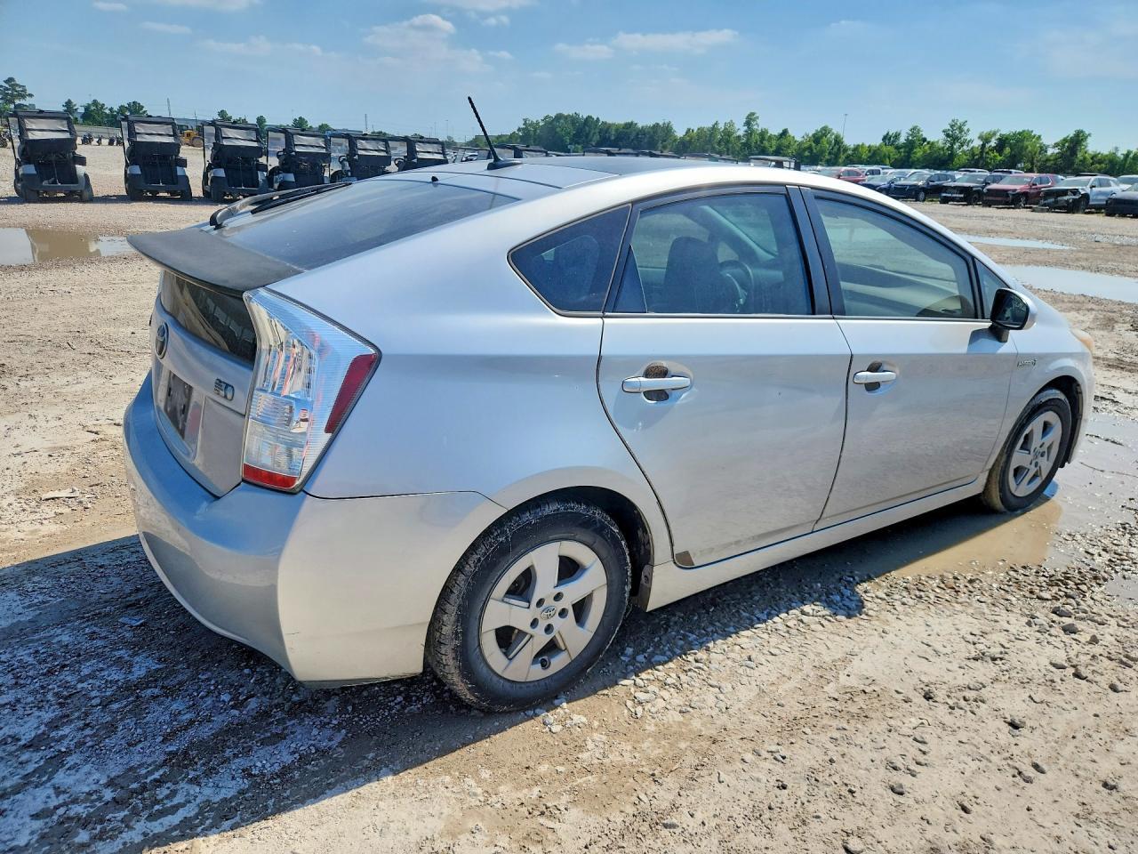 2010 Toyota Prius Iv - Image 3