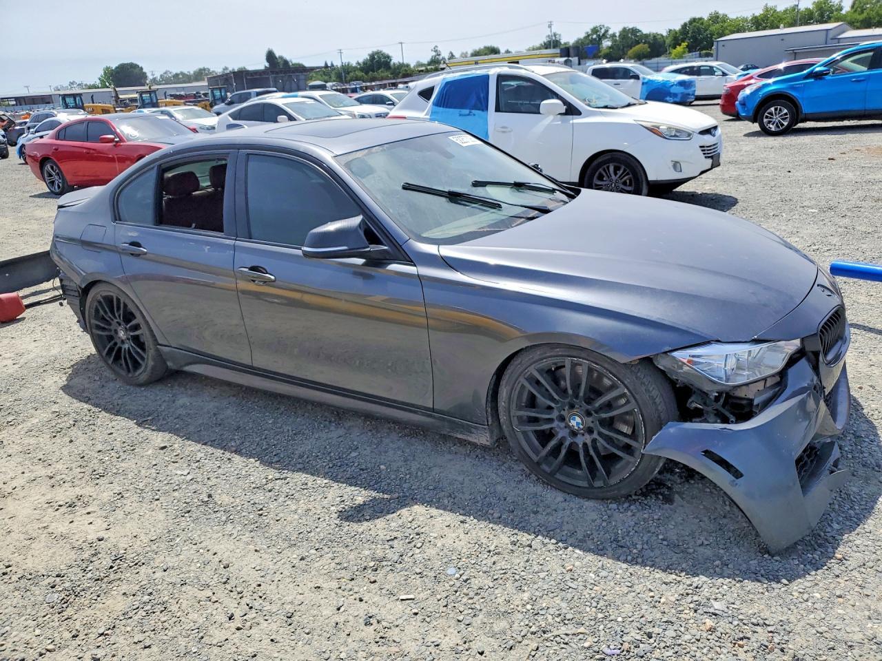2014 BMW 335 I - Image 4