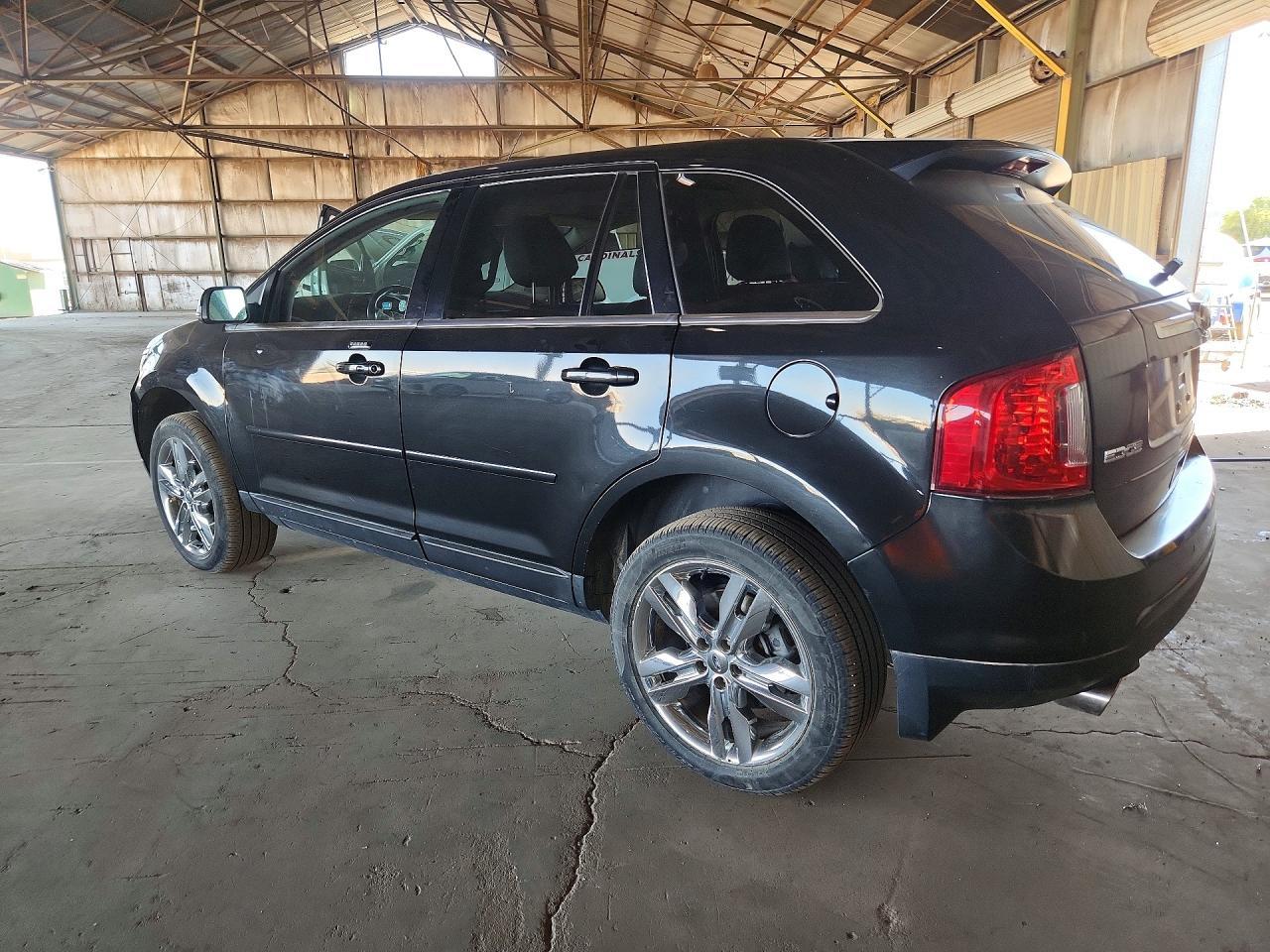 2013 Ford Edge Limited - Image 2