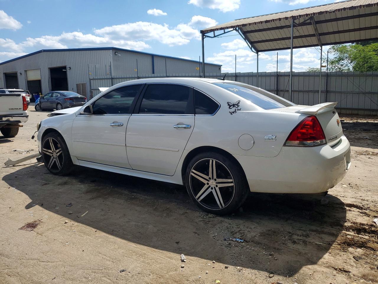 2013 Chevrolet Impala Ltz - Image 2