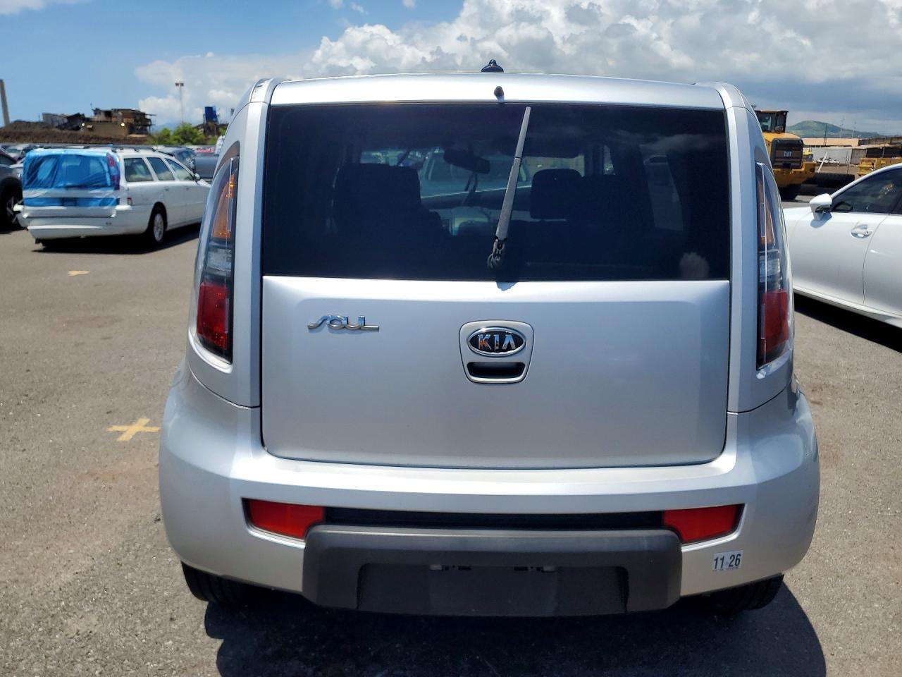 2011 Kia Soul + - Image 6