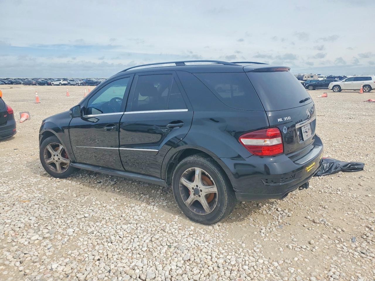 2011 Mercedes-Benz Ml 350 - Фото 2