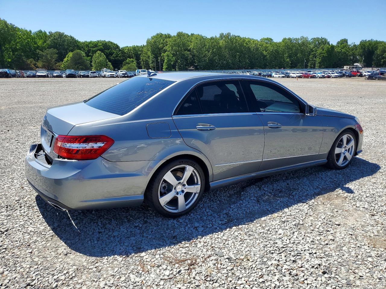 2011 Mercedes-Benz E 350 - Фото 3