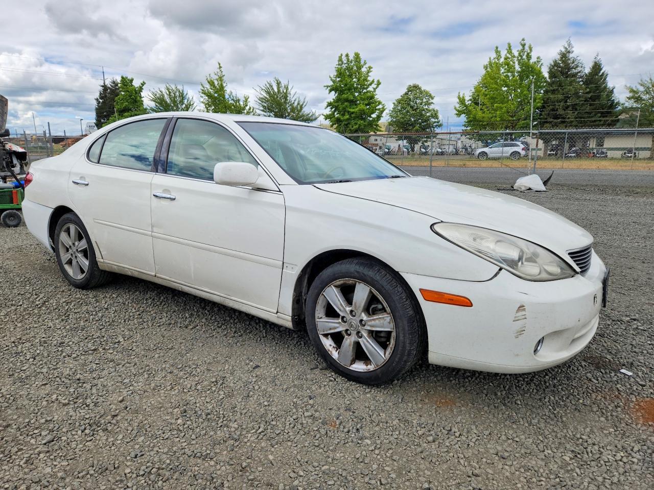 2005 Lexus Es 330 Base - Image 4