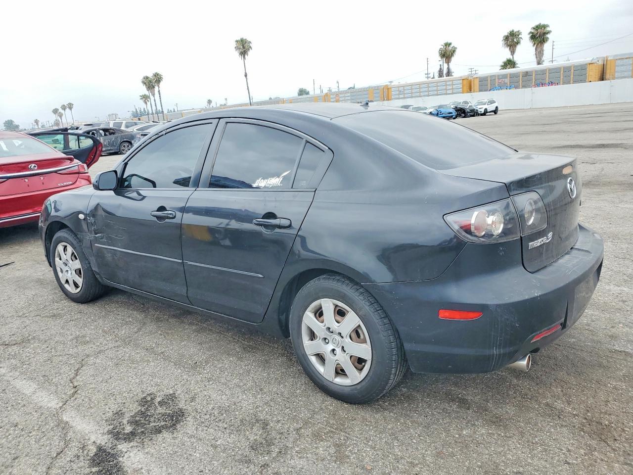2009 Mazda 3 I - Image 2