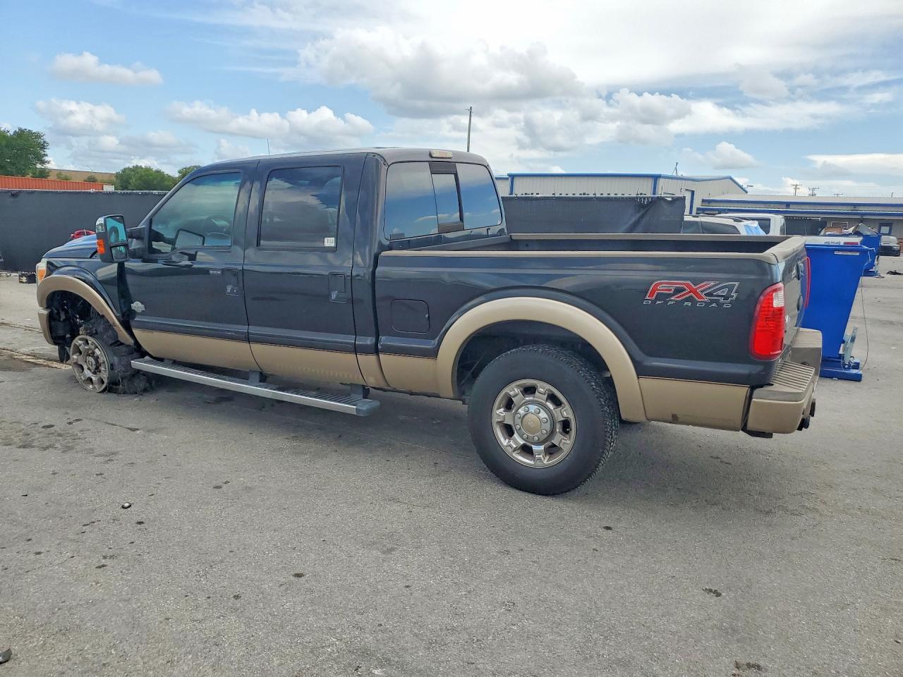 2012 Ford F250 Super Duty - Фото 2