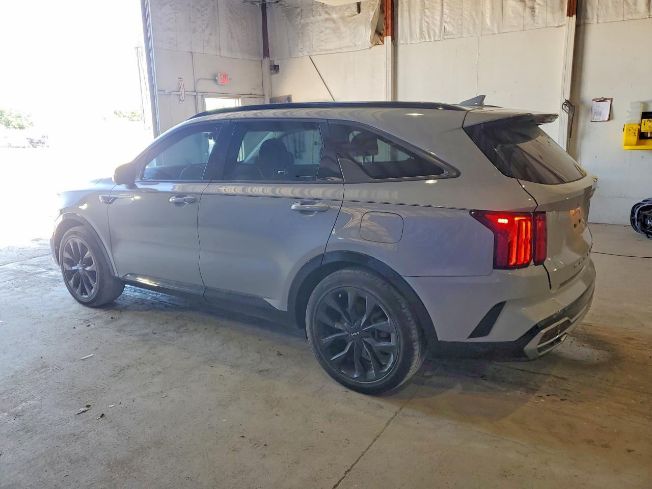 2022 Kia Sorento Sx Prestige - Фото 2