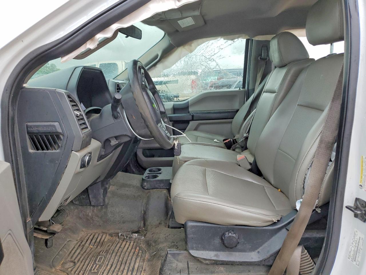 2019 Ford F350 Super Duty - Фото 7