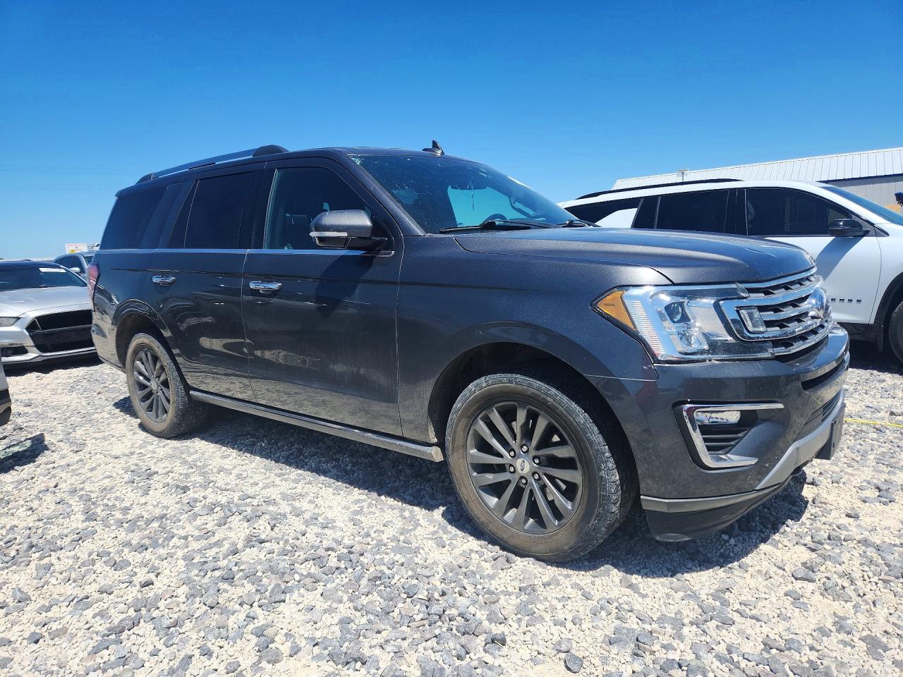 2020 Ford Expedition Limited - Image 4