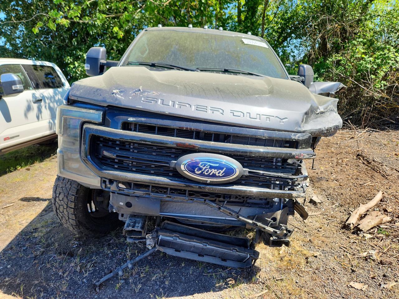 2022 Ford F350 Super Duty - Фото 5