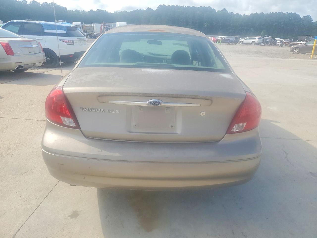 2003 Ford Taurus - Фото 6