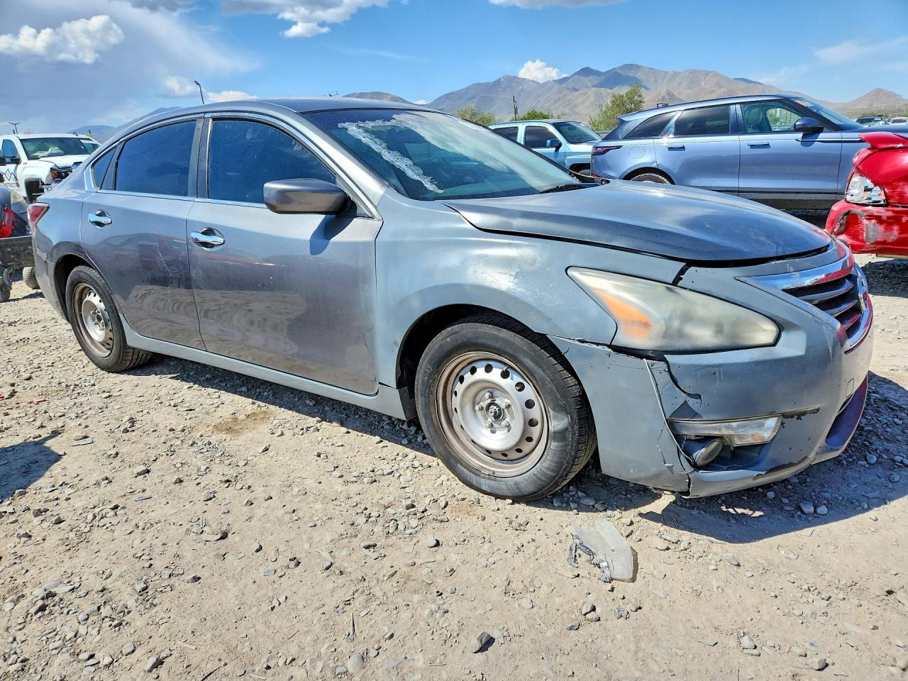 2015 Nissan Altima 2.5 S - Фото 4