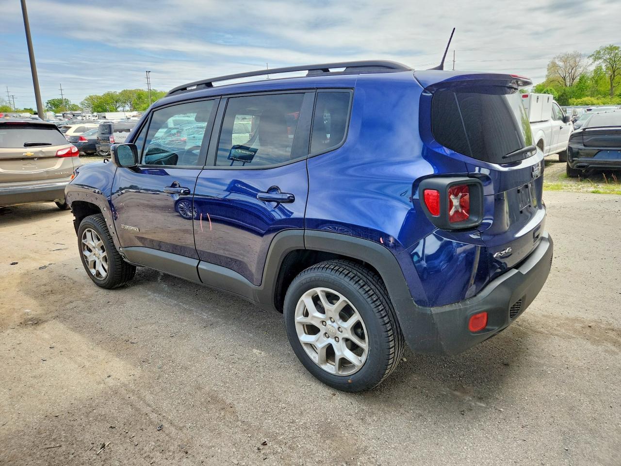 2018 Jeep Renegade Latitude - Фото 2