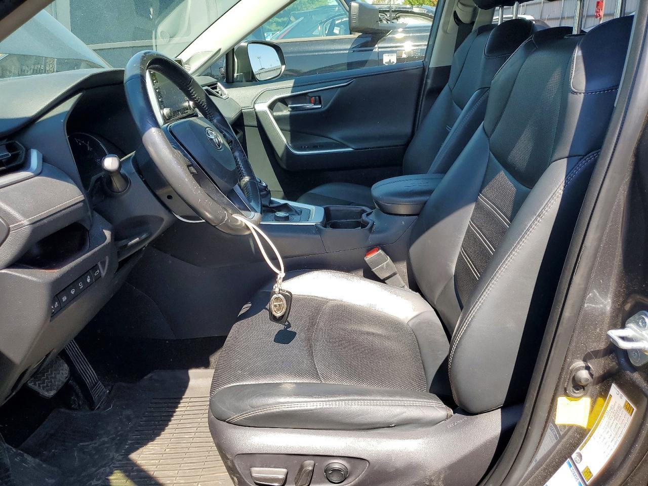 2020 Toyota Rav4 Limited - Фото 7