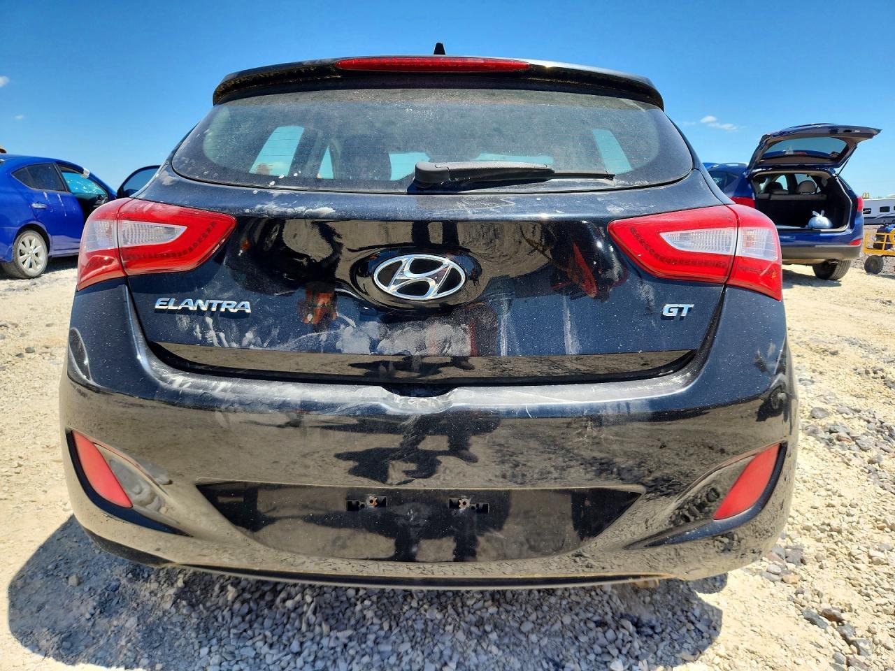 2014 Hyundai Elantra Gt Base - Image 6