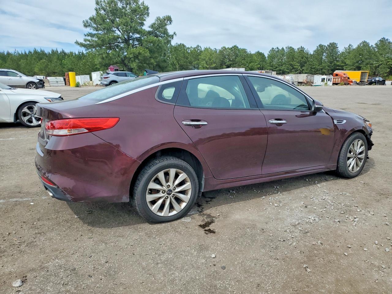 2016 Kia Optima Ex - Фото 3