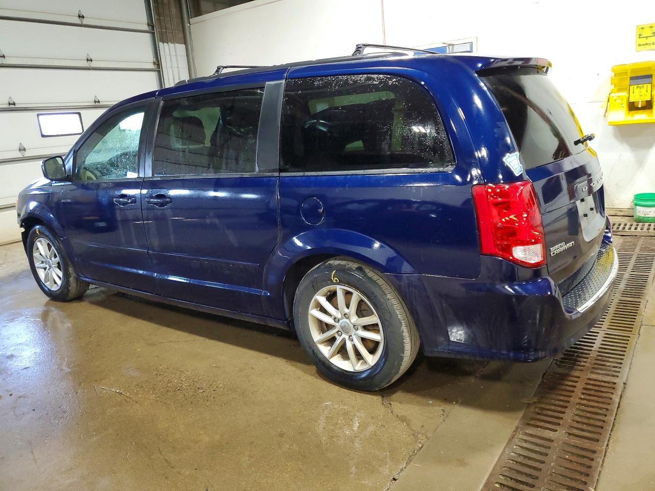 2016 Dodge Grand Caravan Sxt - Фото 2