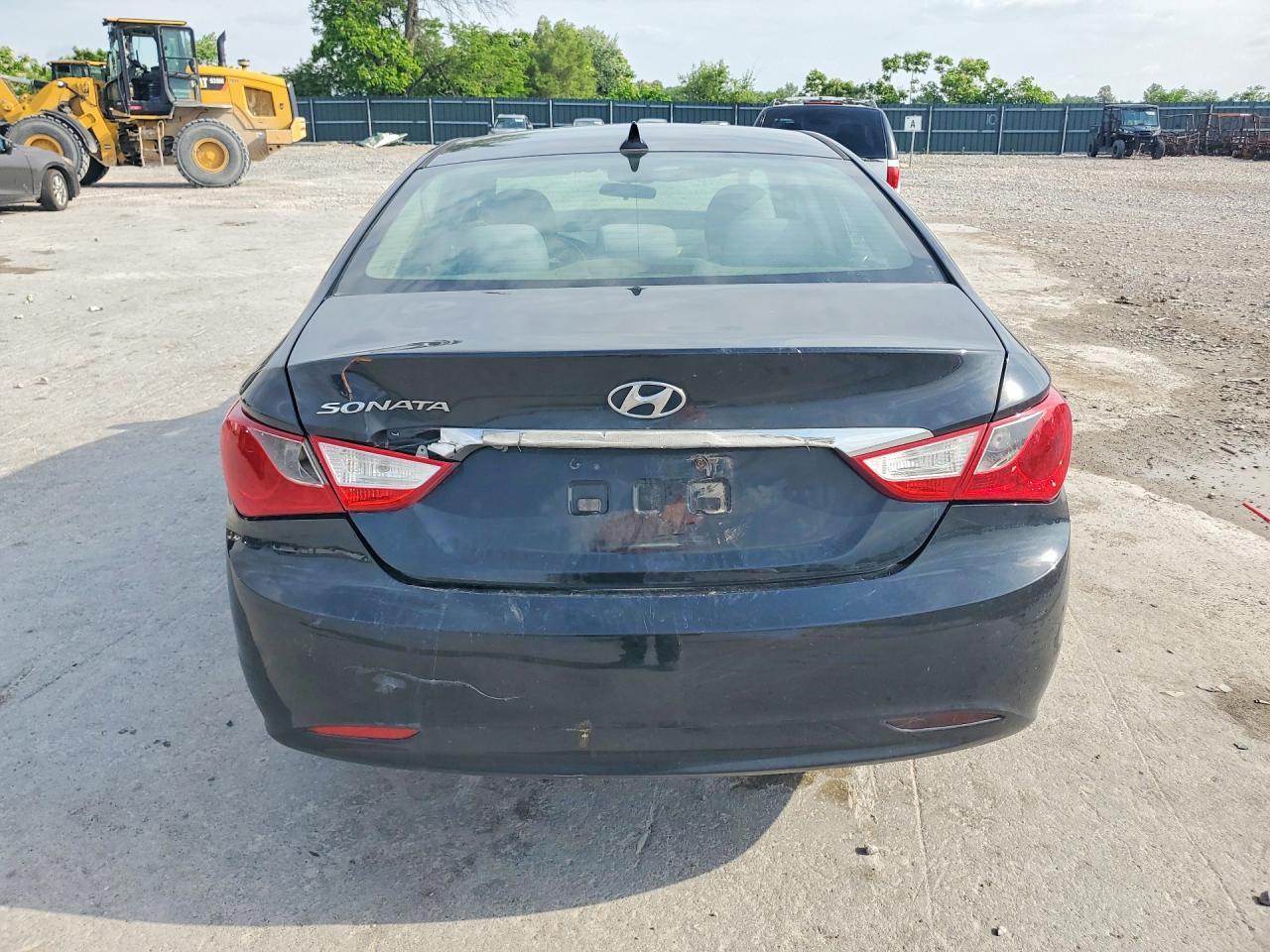 2011 Hyundai Sonata Gls - Фото 6